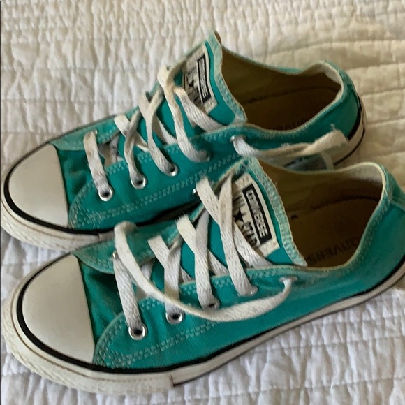 girls turquoise converse